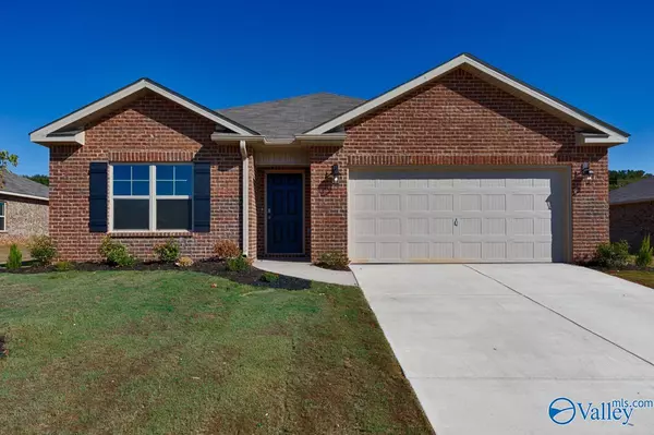 225 Tobin Lane, Hazel Green, AL 35750