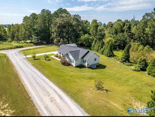 Cullman, AL 35058,21 Brookside Drive