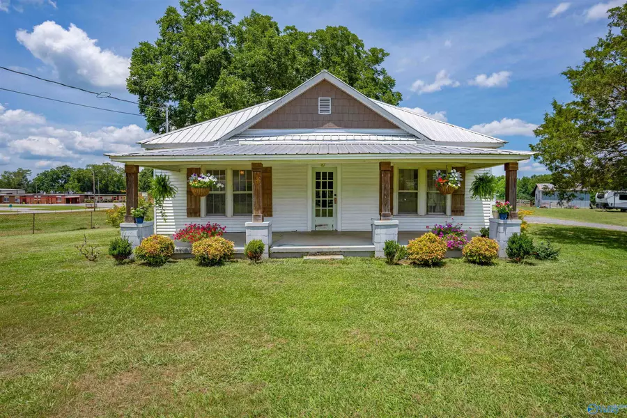 51 Smith Chapel Road, Boaz, AL 35956