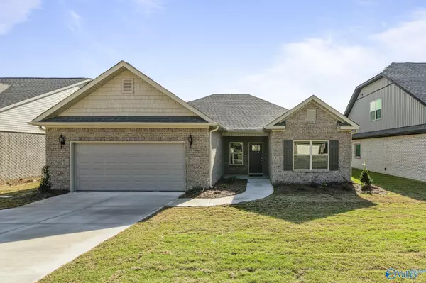 122 Waltrip Drive, Owens Cross Roads, AL 35763