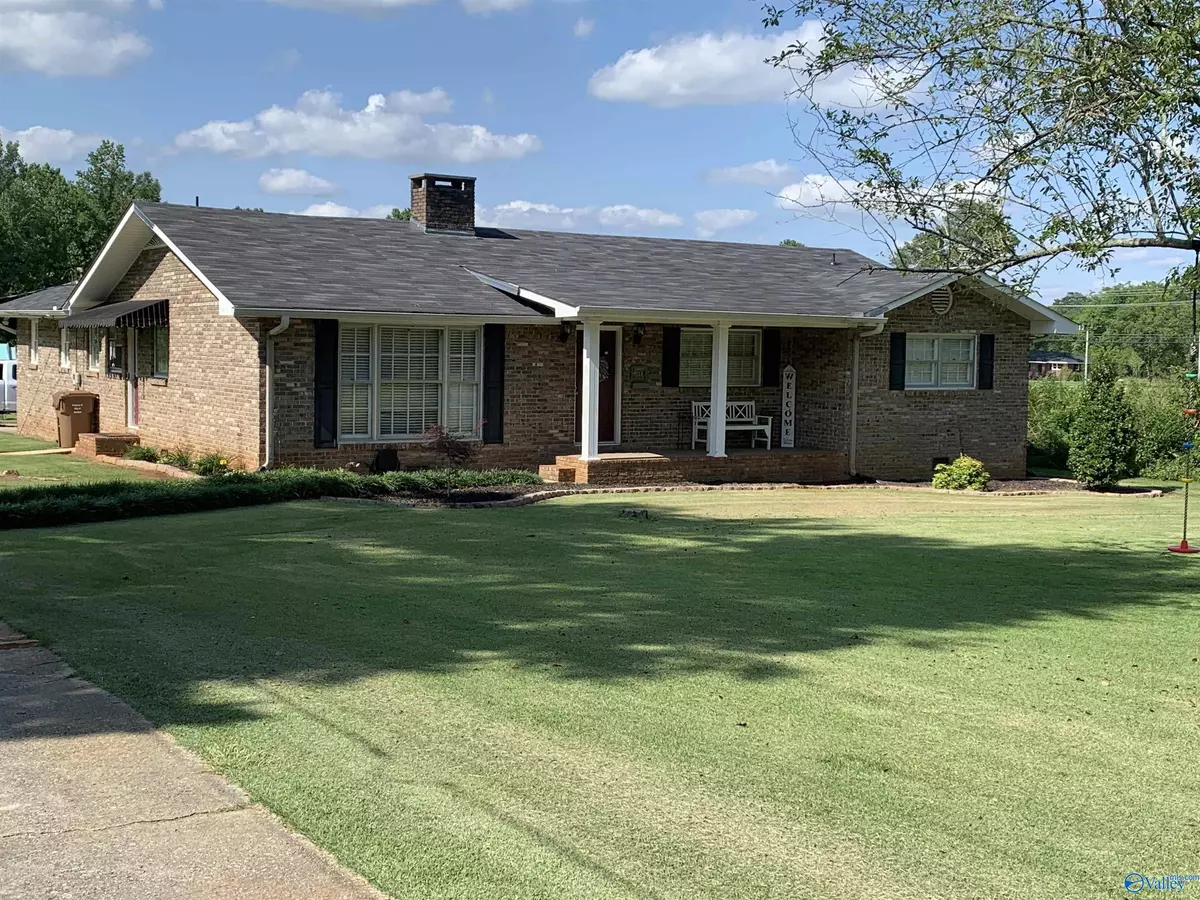 Moulton, AL 35650,211 Burgess Circle