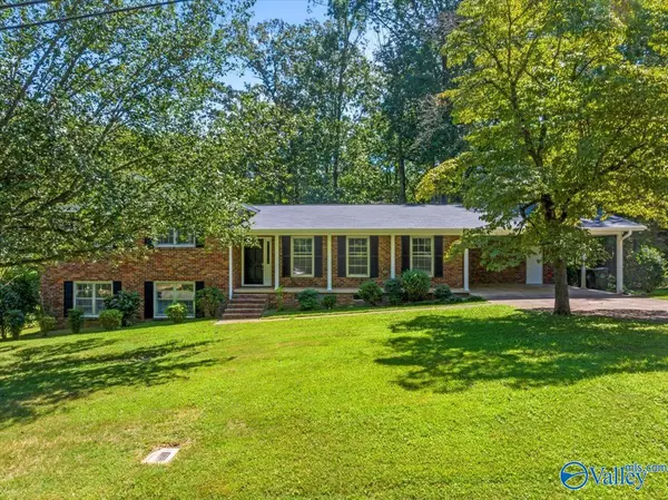 1907 Ruth Street, Scottsboro, AL 35769