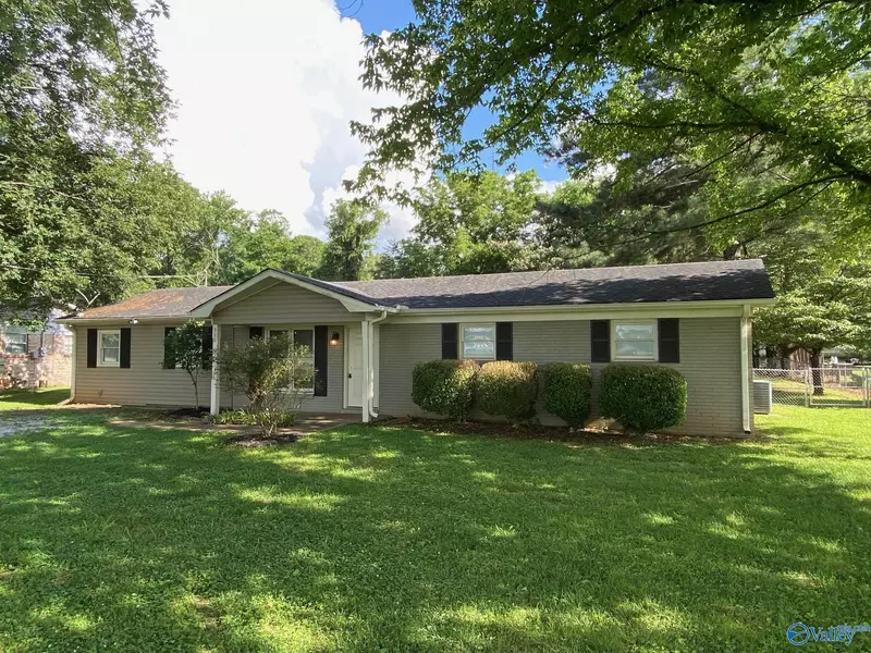 330 Joe Quick Road, Hazel Green, AL 35750