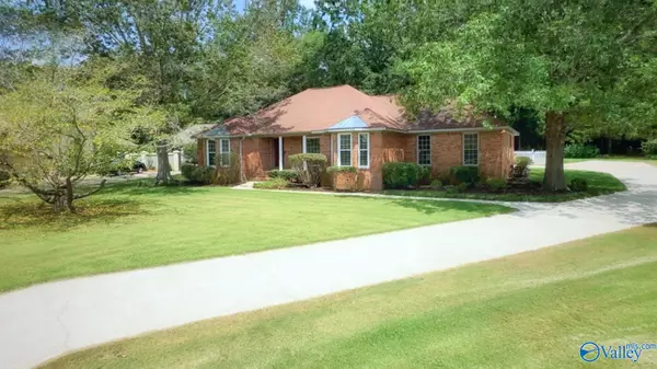 Decatur, AL 35603,4552 Arrowhead Drive