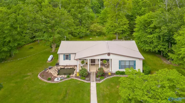 Trenton, GA 30752,1351 Hwy 301