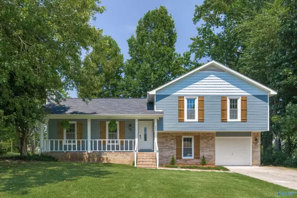 209 Frances Amelia Drive NE, Huntsville, AL 35811