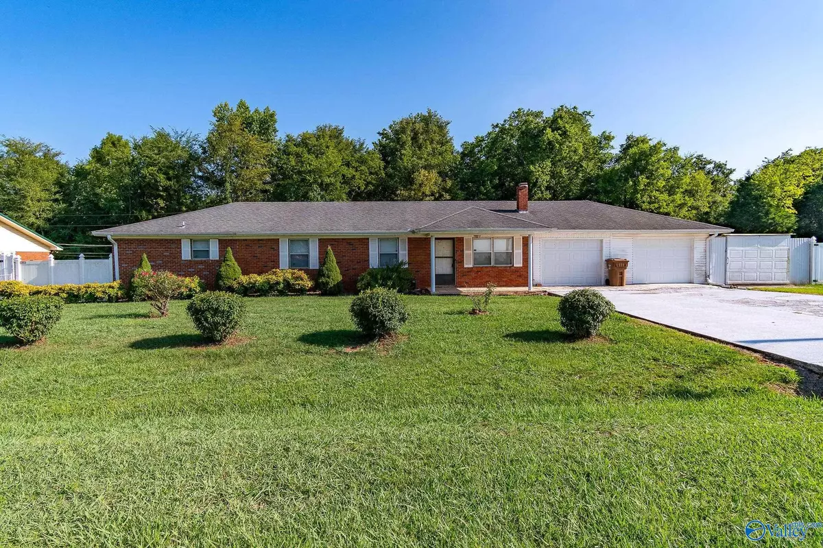 Moulton, AL 35650,117 Ridgeway Drive