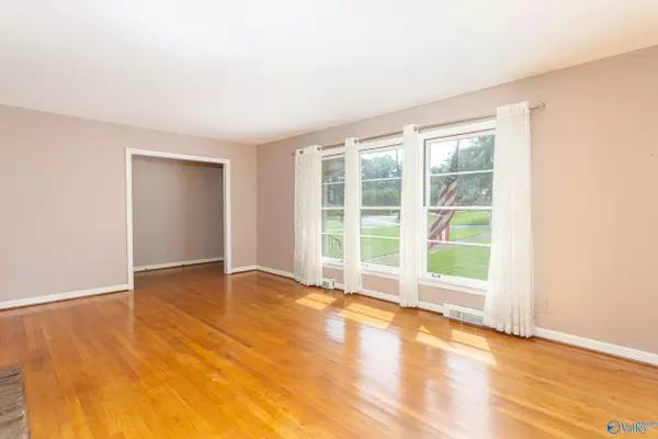 Talladega, AL 35160,363 Moorefield Drive