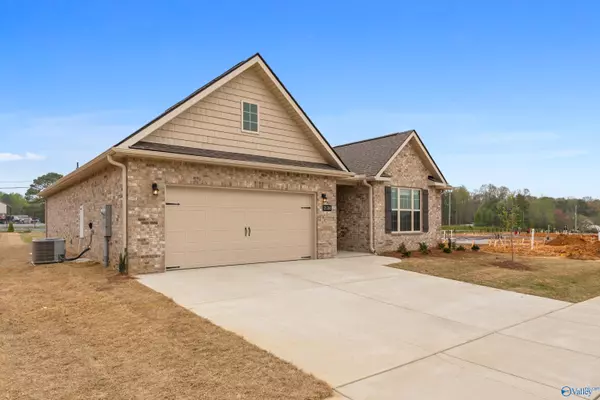 Cullman, AL 35058,2128 Brandon Drive NE