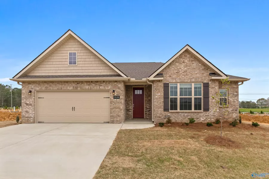 2128 Brandon Drive NE, Cullman, AL 35058