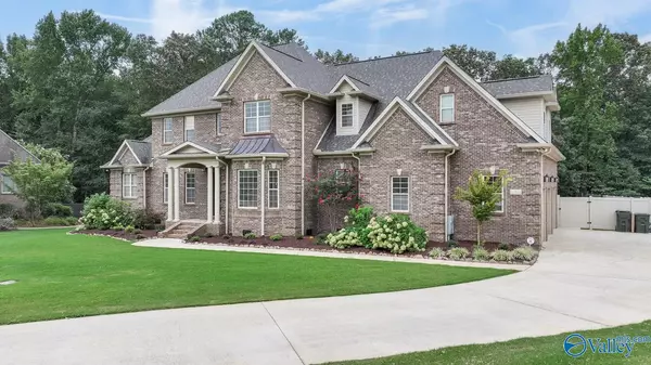 Athens, AL 35613,16241 Travertine Drive