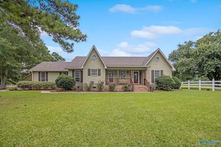 1505 Pleasant Hill Road, Boaz, AL 35956