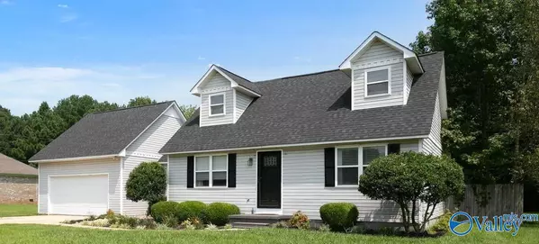 716 W Sanderfer Road, Athens, AL 35611