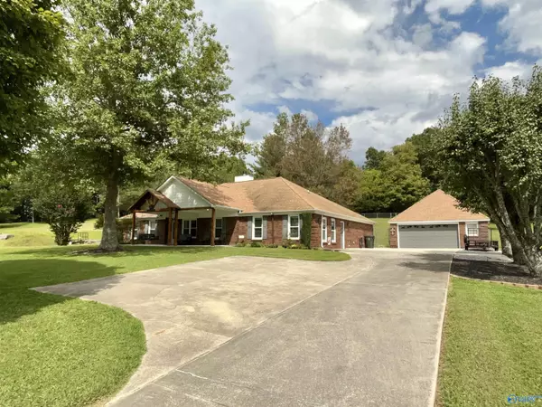 New Market, AL 35761,973 Hurricane Road