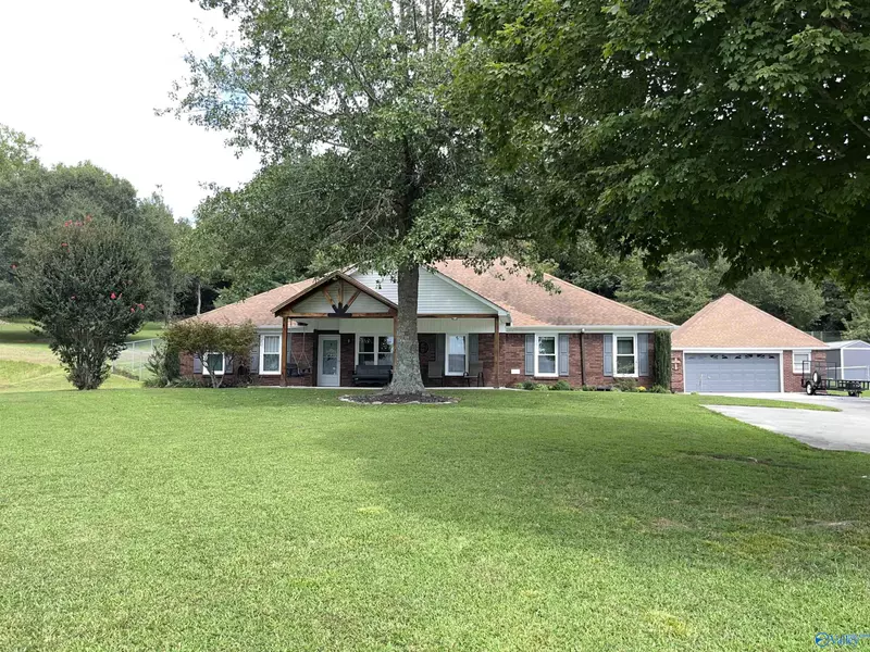 973 Hurricane Road, New Market, AL 35761