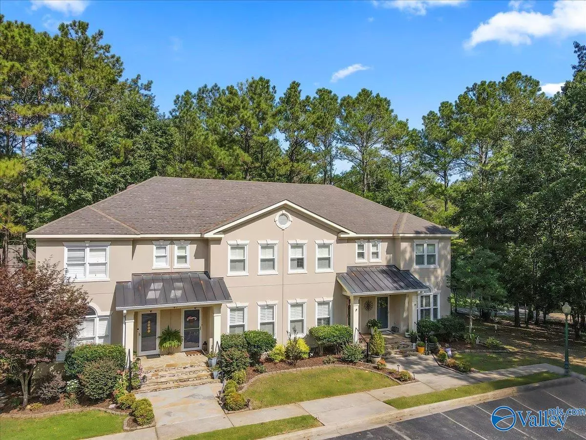 Cherokee Ridge, AL 35175,60D Creekwood Court #D