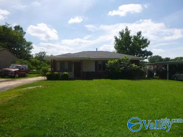 315 13th Avenue, Decatur, AL 35601