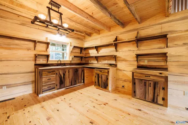 Hammondville, AL 35989,324 Palmer Road