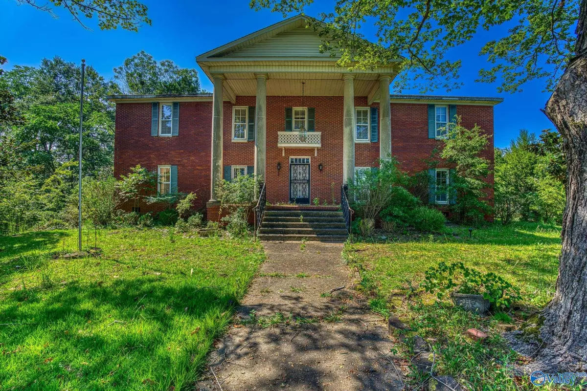 Russellville, AL 35654,203 N Gaines Avenue NW