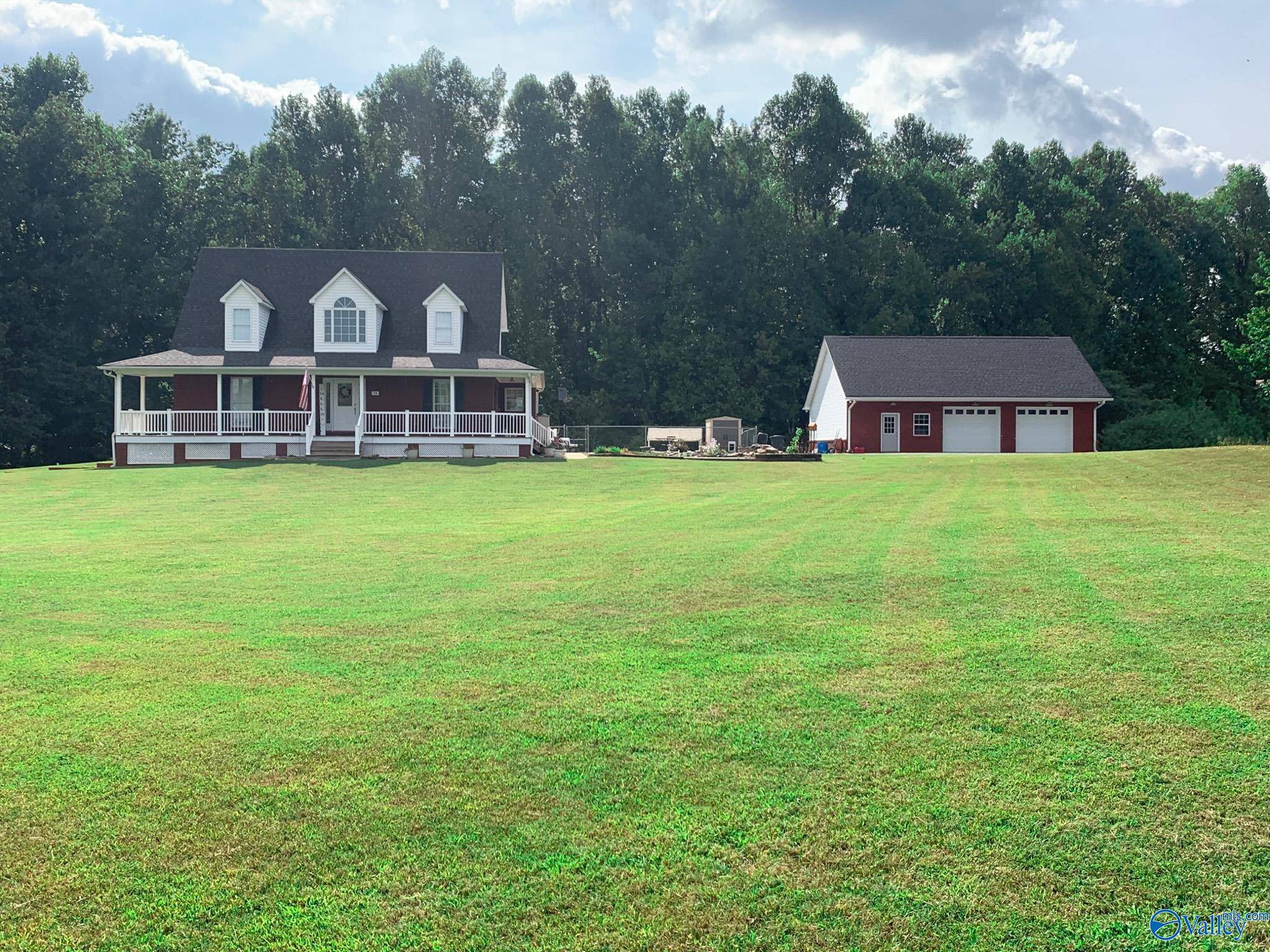74 Old Camargo Road, Fayetteville, TN 37334