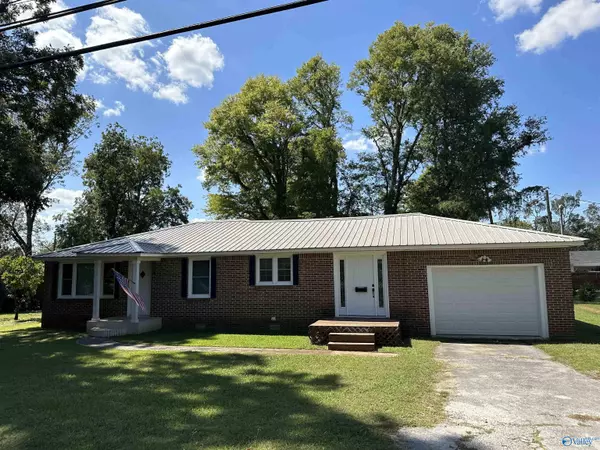 Moulton, AL 35650,939 Main Street