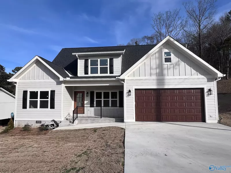 3375 Cedar Lane, Guntersville, AL 35976