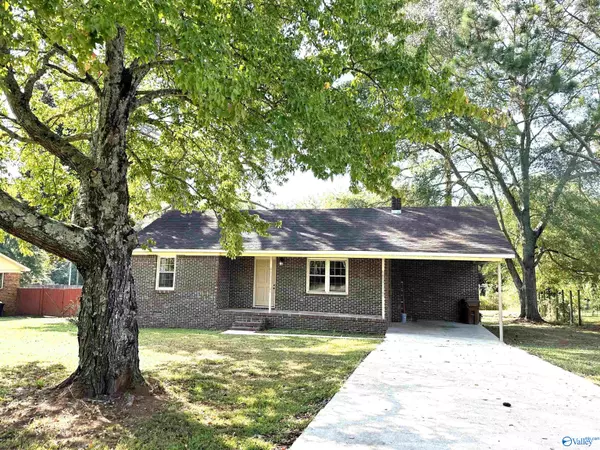 113 Pickens Avenue, Moulton, AL 35650