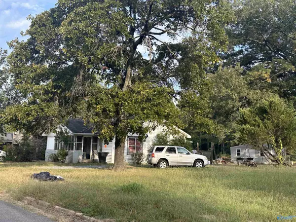 Gadsden, AL 35901,416 Princeton Avenue