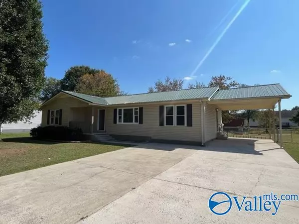 3014 Edmonds Drive,  Scottsboro,  AL 35769