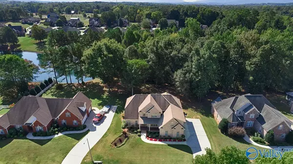 227 Riverwalk Trail, New Market, AL 35761