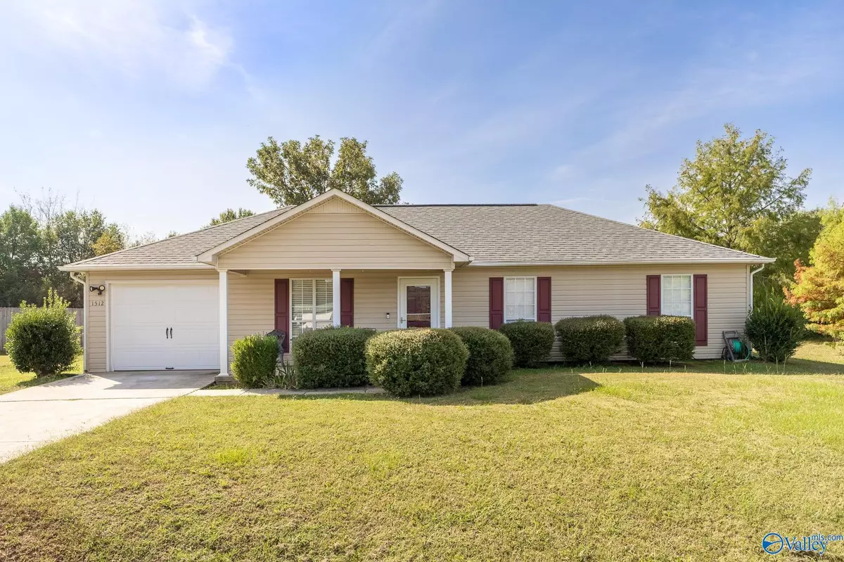 Hazel Green, AL 35750,1512 Ready Section Road