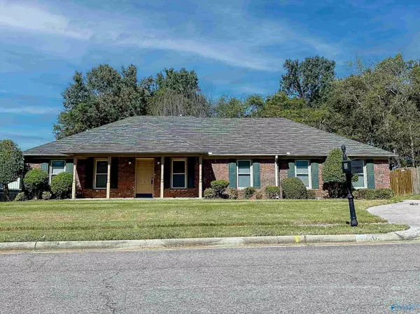 103 Clubhouse Lane, Madison, AL 35757