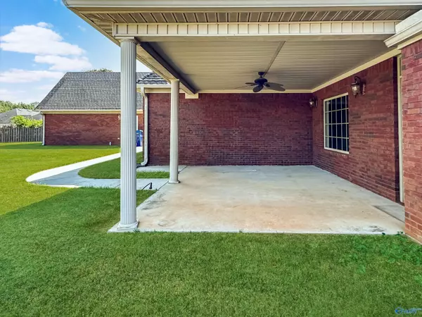 New Market, AL 35761,211 Ash Ridge Drive