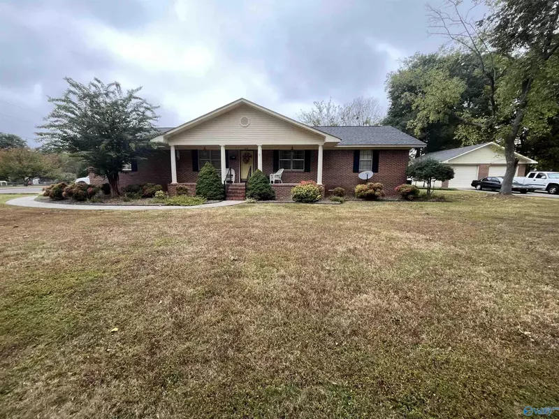 619 W Mann Avenue, Boaz, AL 35957