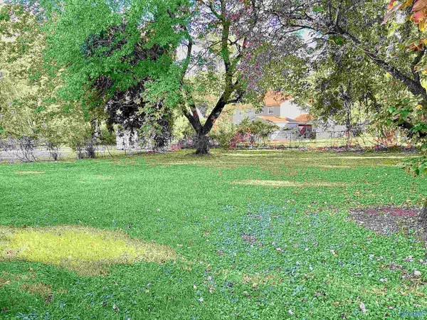 Huntsville, AL 35810,3807 Williamsburg Drive NW