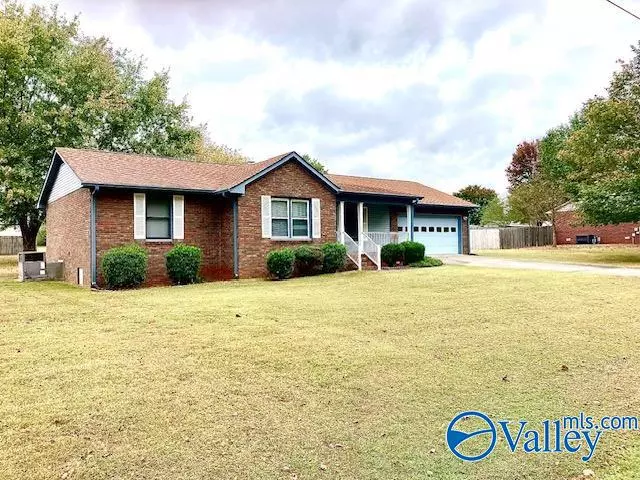 101 Cepha Drive, Hazel Green, AL 35750