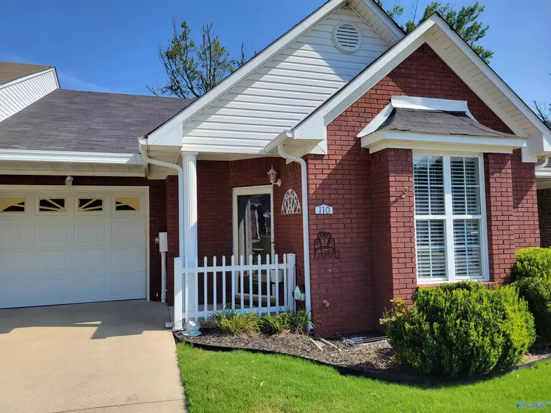 110 Canterbury Circle, Athens, AL 35611