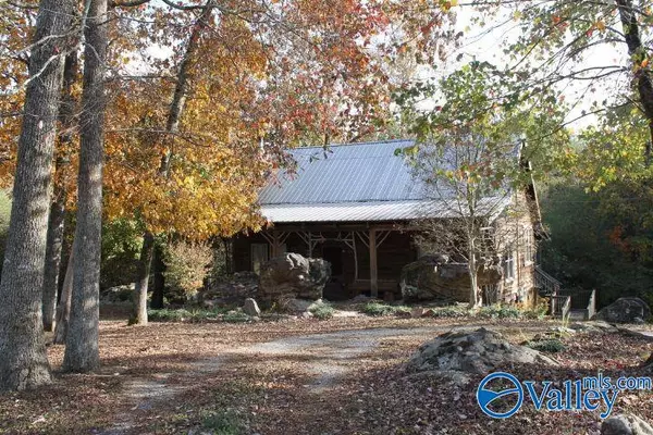 Fort Payne, AL 35967,476 County Road 295