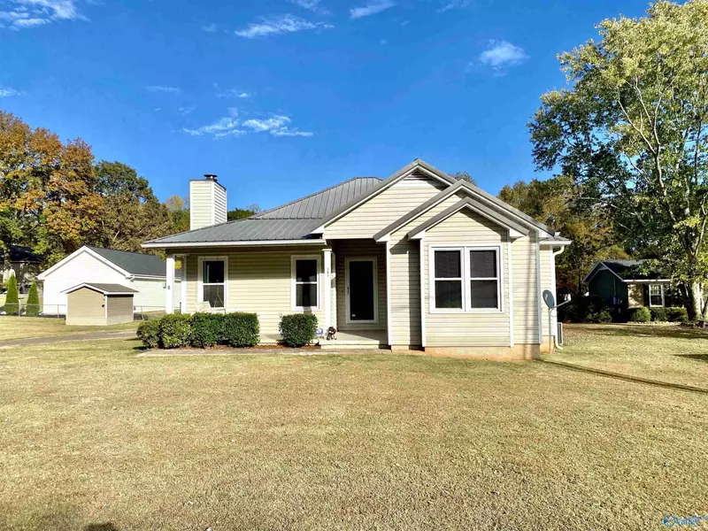 303 Old Big Cove Road, Brownsboro, AL 35741