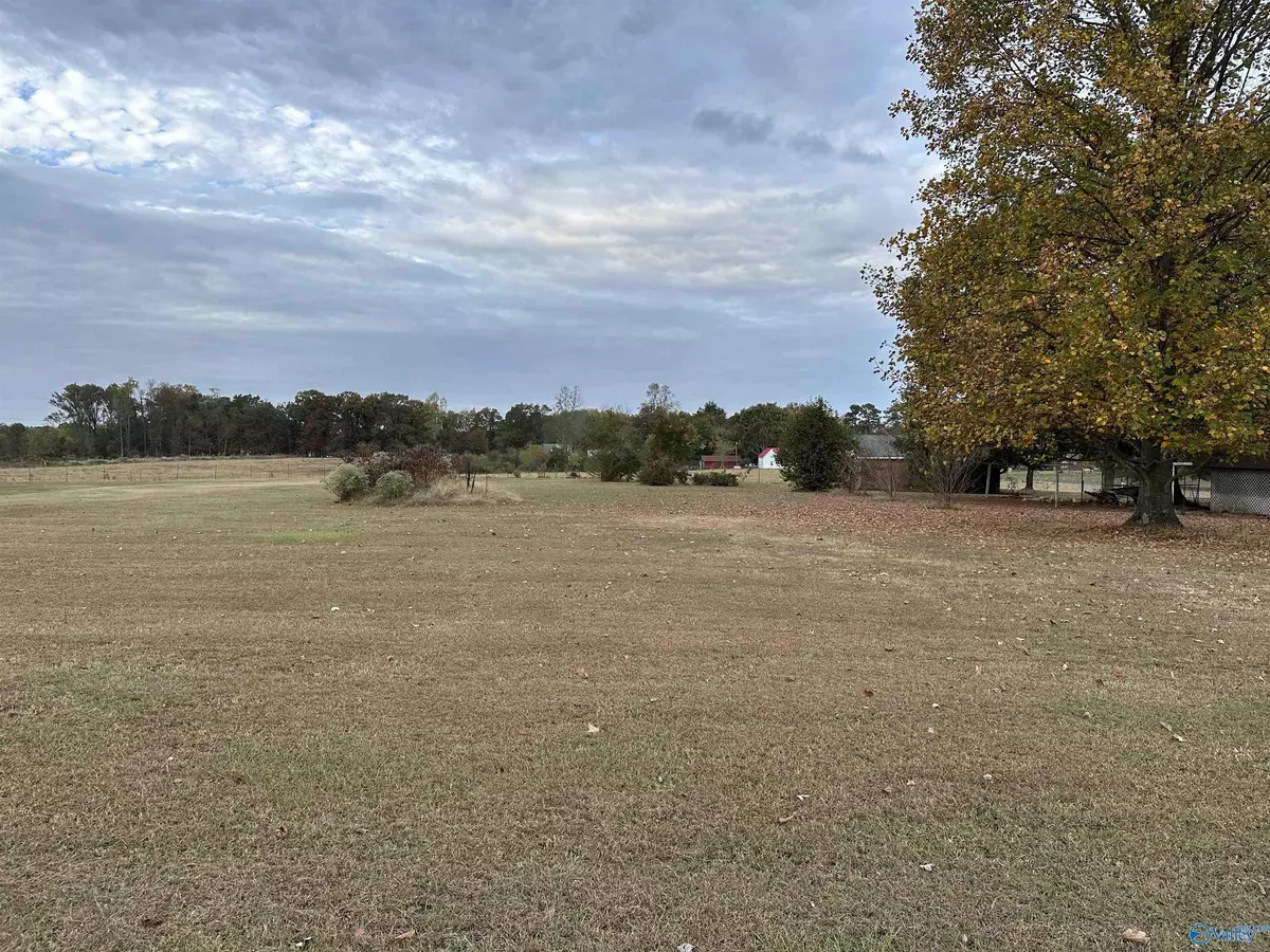 Arab, AL 35016,1/2 acre Arlington Road