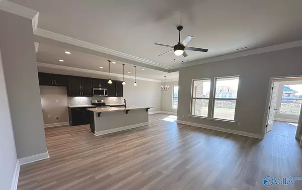 Toney, AL 35773,28352 Molly Bee Lane