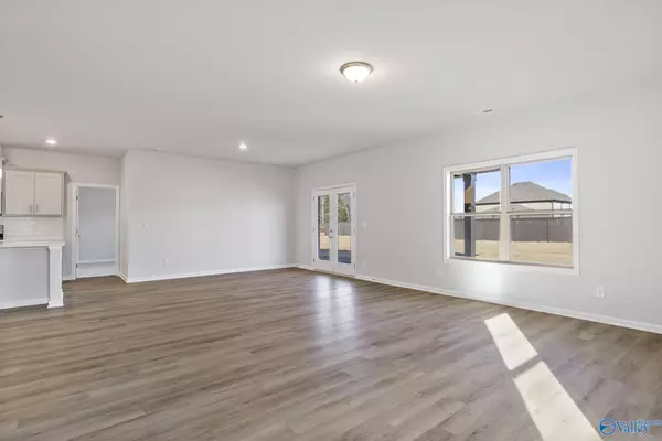 New Market, AL 35761,209 Saddle Street