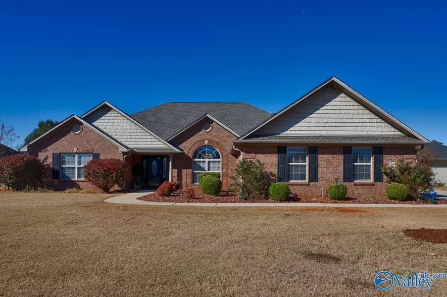 13643 Summerfield Drive, Athens, AL 35613