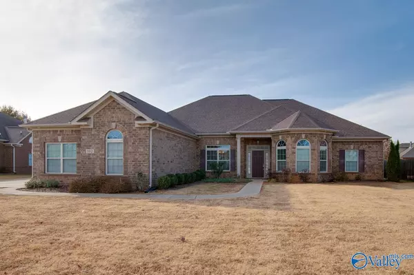 102 Windledge Place, Harvest, AL 35749