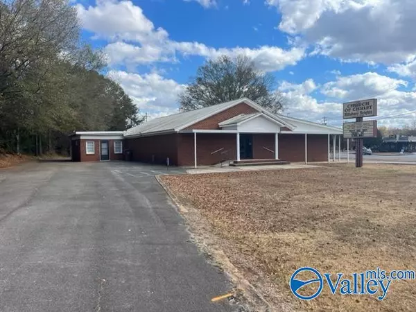 Moulton, AL 35650,12490 Highway 157