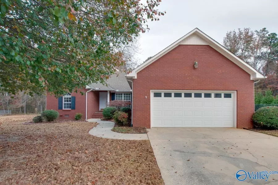 26545 Lydia Joe Drive, Athens, AL 35613