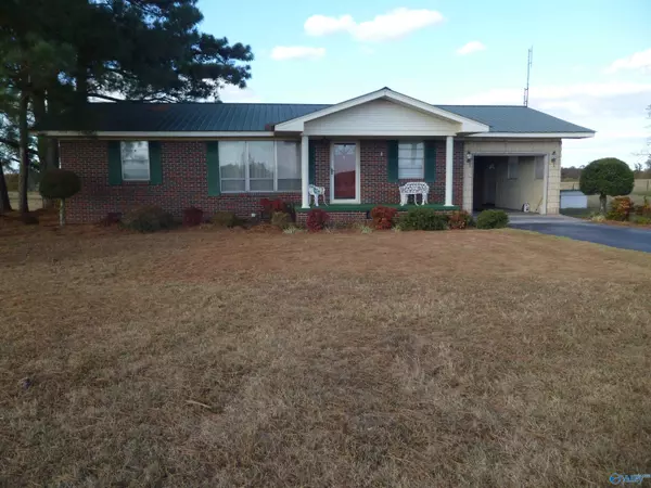 5972 County Road 76, Grove Oak, AL 35975