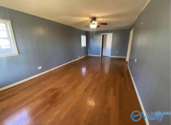 Cordova, AL 35550,546 Mound Avenue