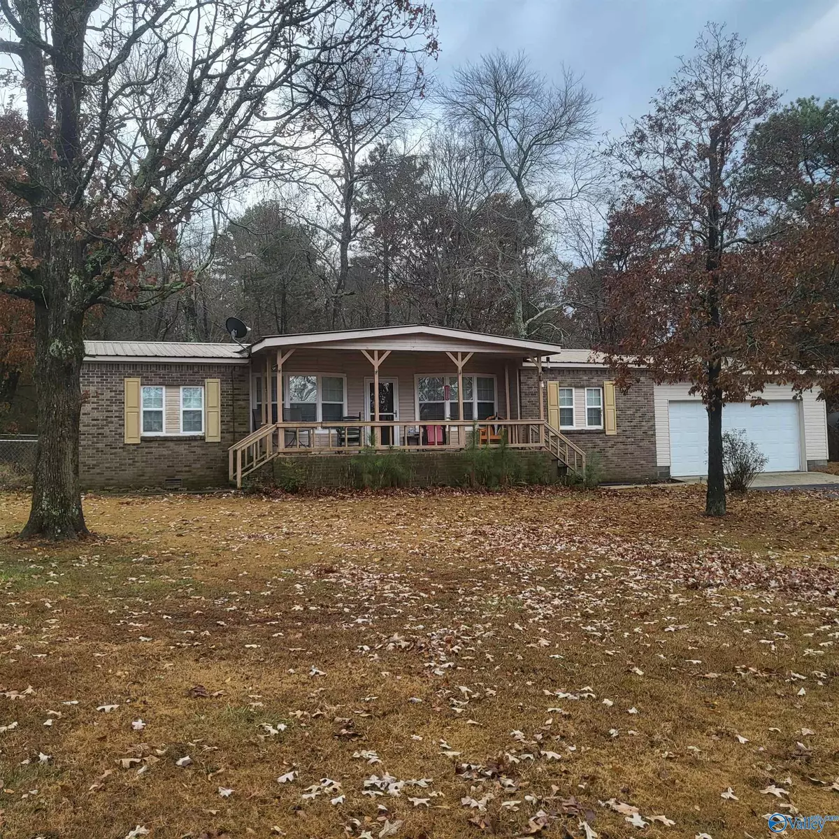 Fort Payne, AL 35968,4936 County Road 121