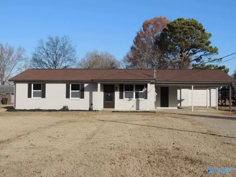 193 Dixon Road, Hazel Green, AL 35750